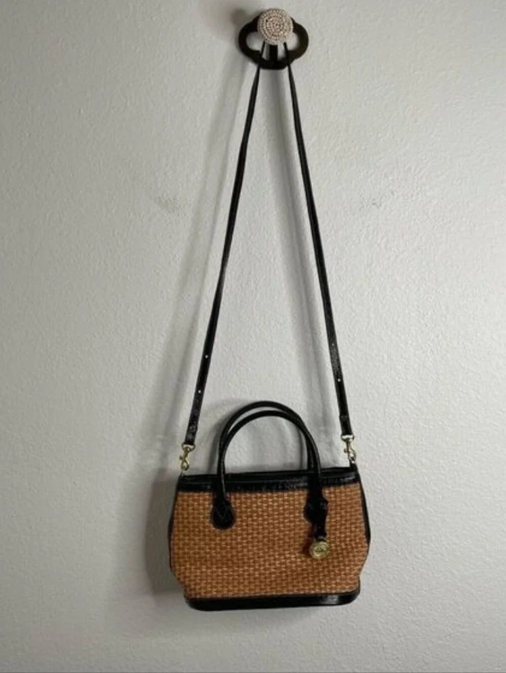 Brahmin Natural Straw Weave Croc Leather Crossbody Bag‎